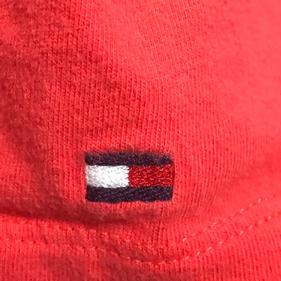 Tommy Hilfiger t-shirt - Picture 7 of 8